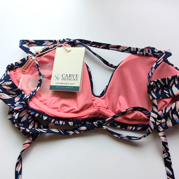 NWT Carve Designs 34C Underwire Dahlia Bikini Top Blue/pink/white design. - Picture 5 of 6